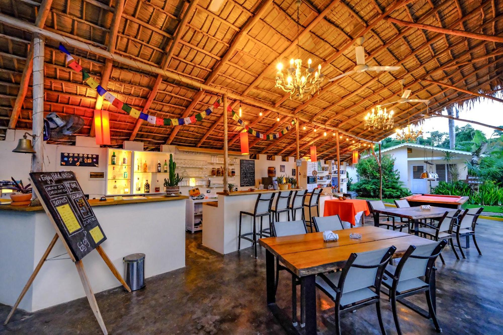 Hotel Enjoy Las Terrenas Bagian luar foto