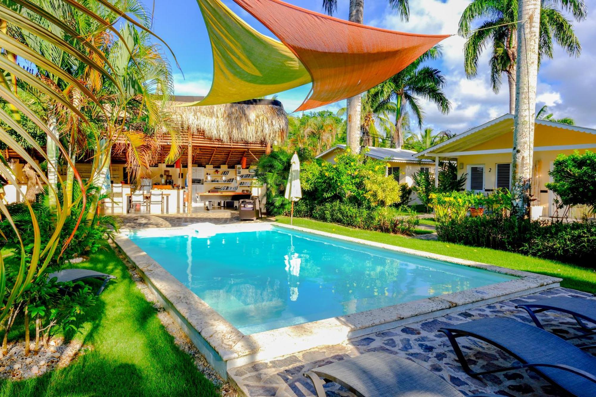 Hotel Enjoy Las Terrenas Bagian luar foto
