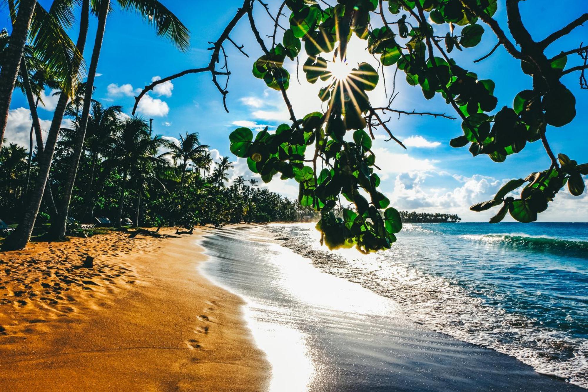 Hotel Enjoy Las Terrenas Bagian luar foto