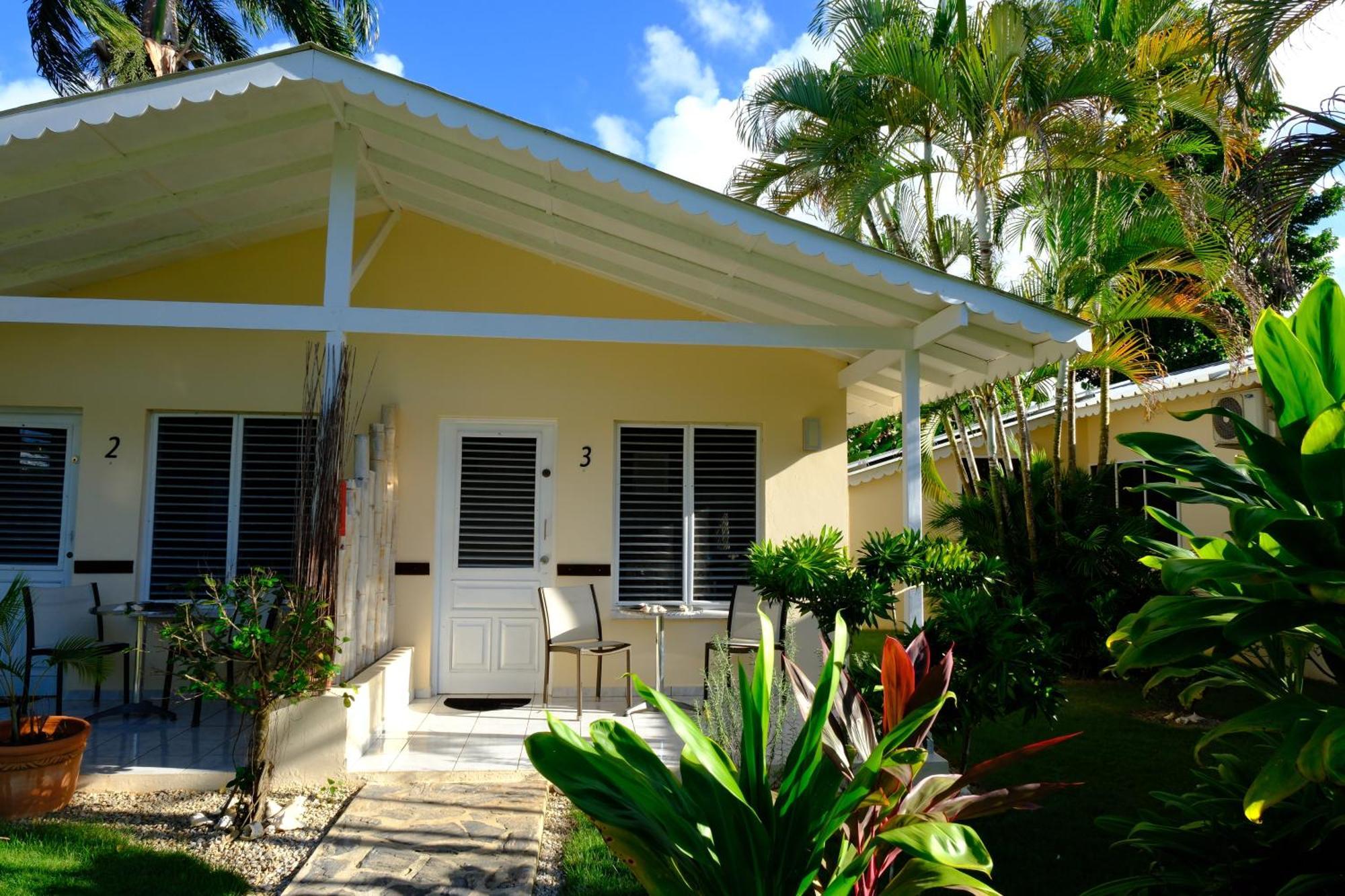 Hotel Enjoy Las Terrenas Bagian luar foto