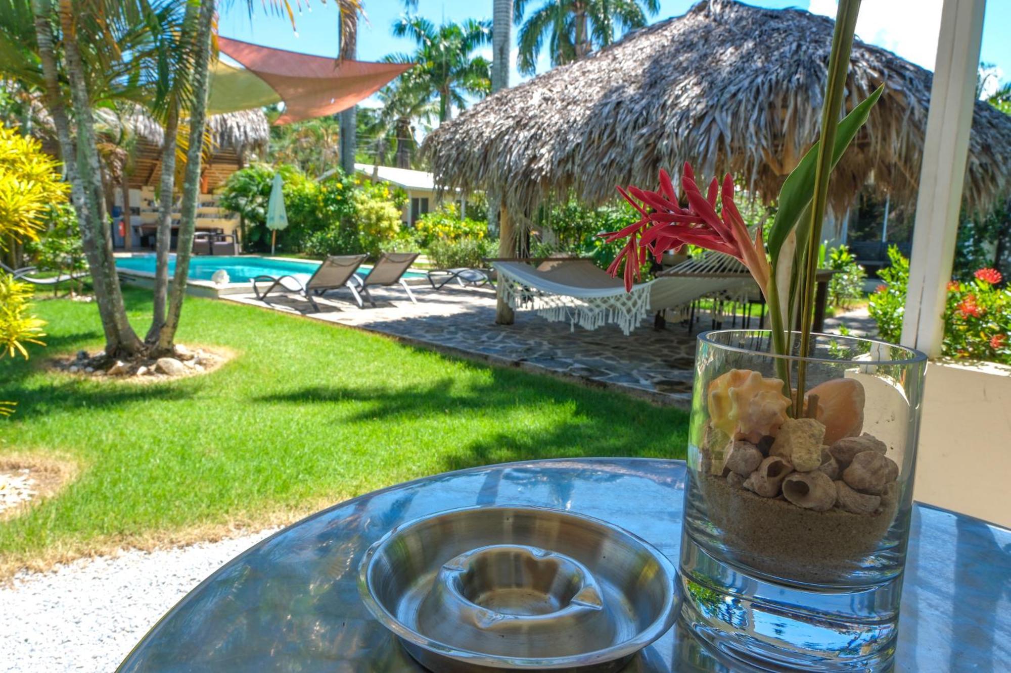 Hotel Enjoy Las Terrenas Ruang foto