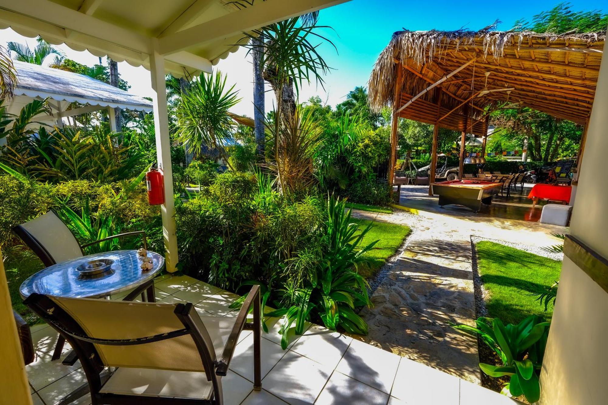 Hotel Enjoy Las Terrenas Bagian luar foto
