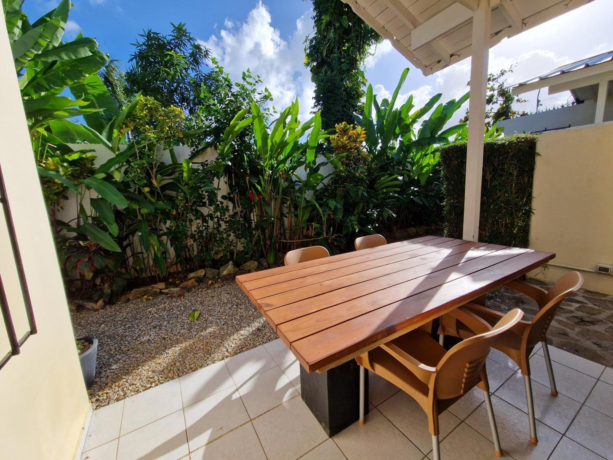 Hotel Enjoy Las Terrenas Ruang foto